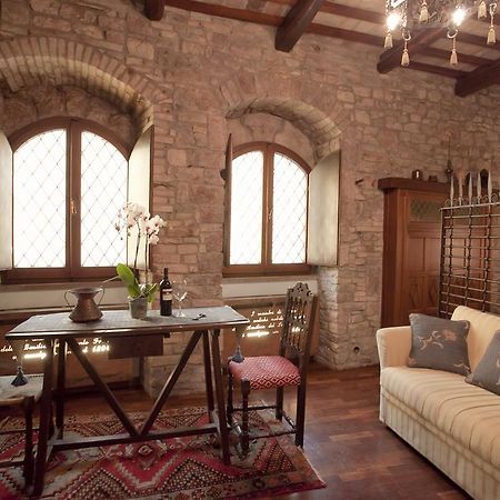 Appartement Loggia Dei Maestri Comacini à Assise Chambre photo
