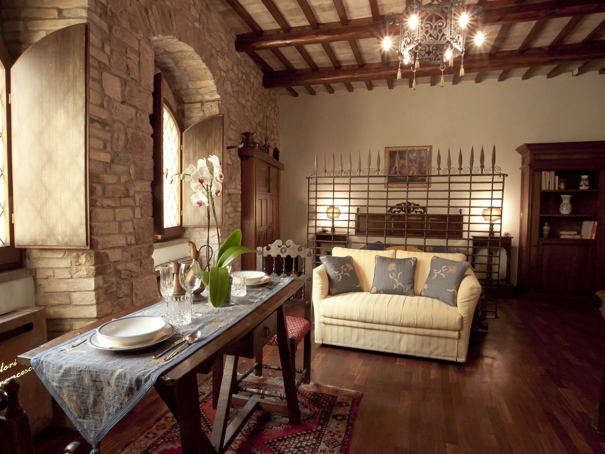 Appartement Loggia Dei Maestri Comacini à Assise Extérieur photo
