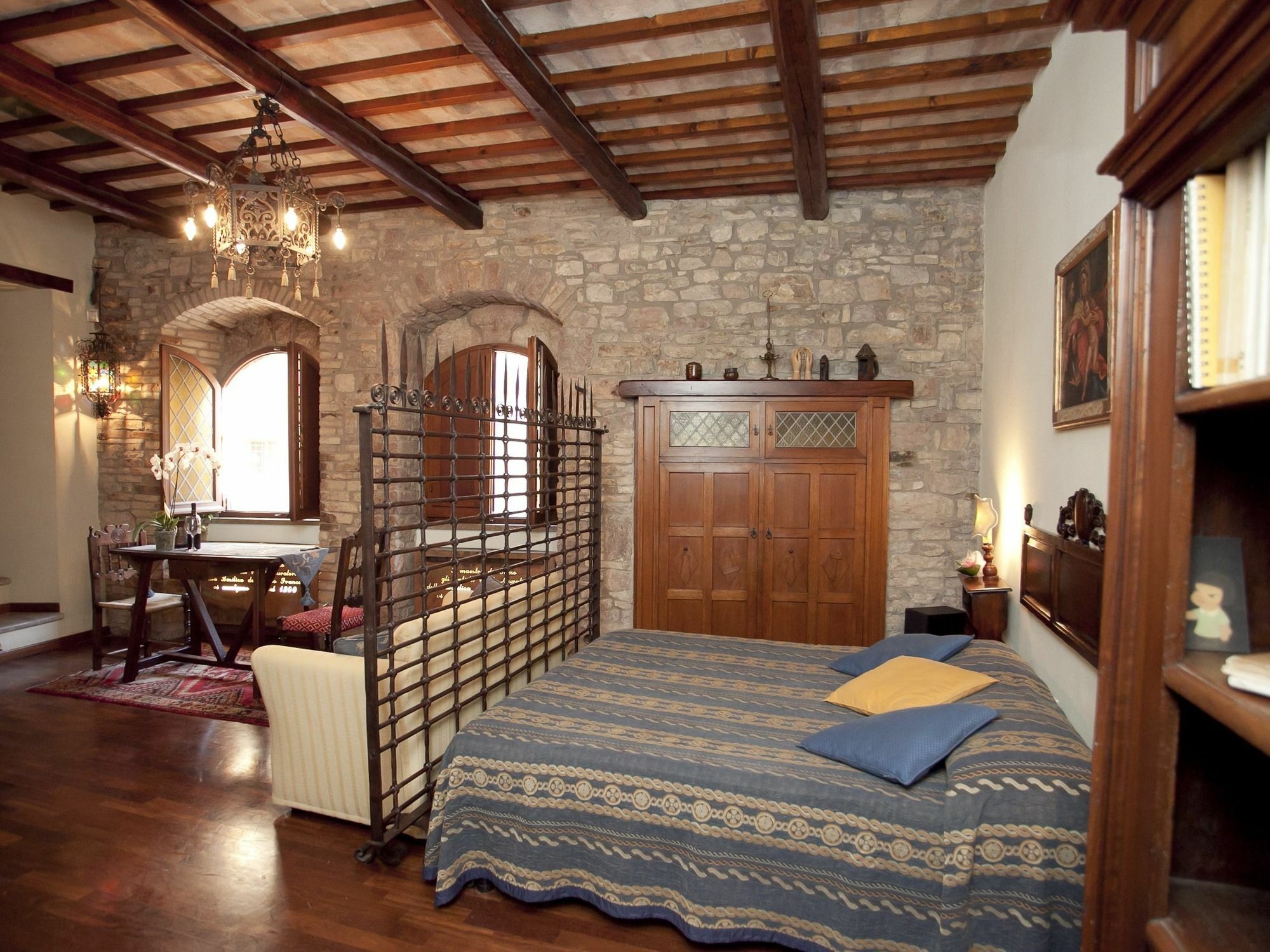 Appartement Loggia Dei Maestri Comacini à Assise Extérieur photo